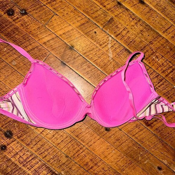 Victoria’s Secret Body pink striped 34B Demi bra - Picture 2 of 3